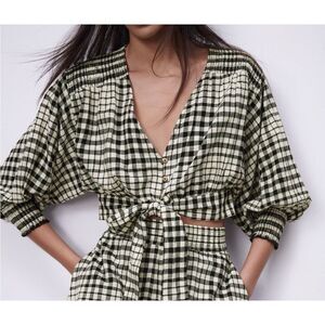 Zara Womens XS Gingham Top Cropped Plaid Flannel Black White Puff Sleeve‎